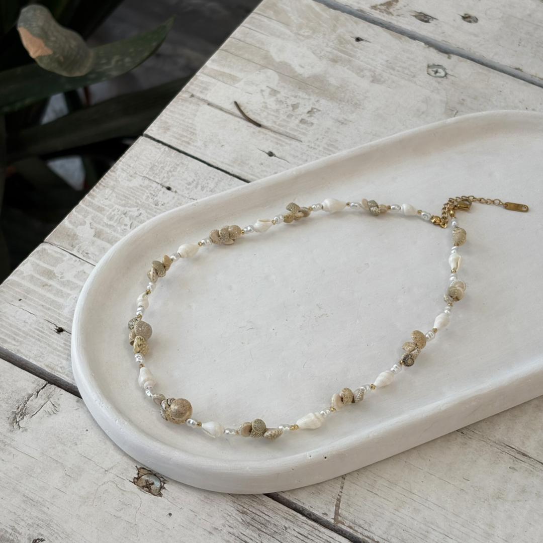 گردنبند صدفی کد N147